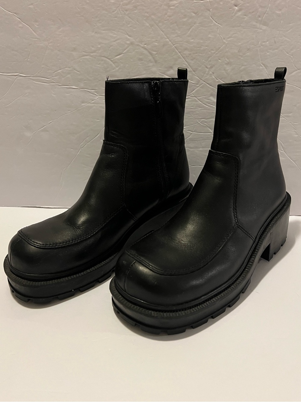Vintage Y2K Chunky Grunge Boots